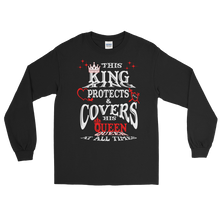 The King Protects and Covers his Queen (Red Highlights) Long Sleeve T-Shirt